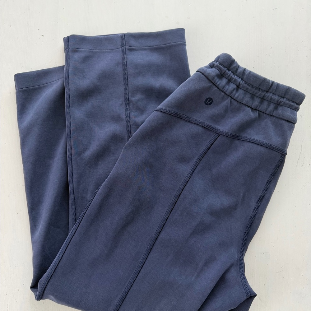 Lululemon Softstreme High Rise Pants Night Sea Size 6 Cropped Originally $118 - Picture 3 of 7